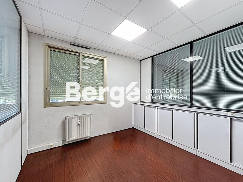 Bureau - 195 m²