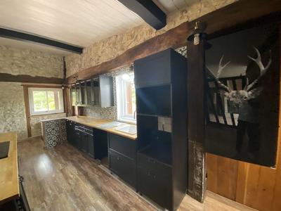 Maison en pierre - 260 m² - 8 pièces