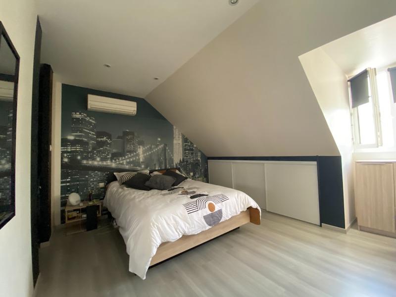 Appartement - 110 m² - 6 pièces