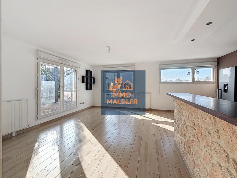 Appartement - 84 m² - 4 pièces