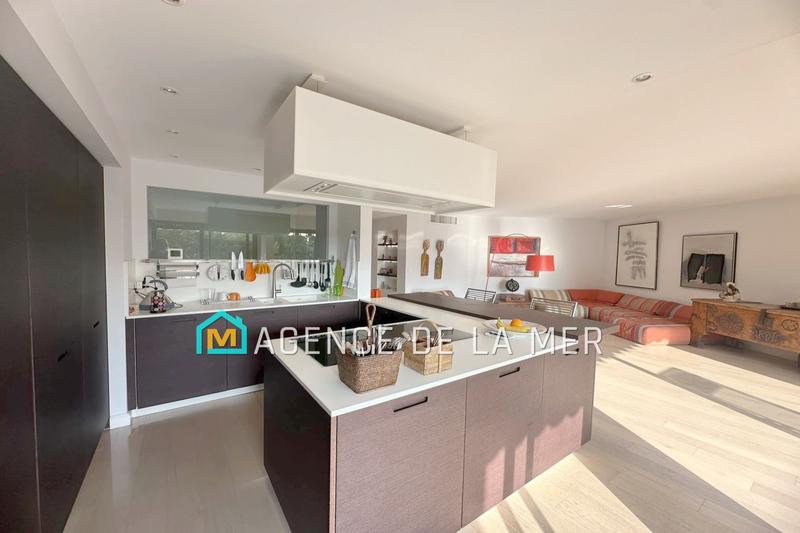 Appartement - 121 m² - 4 pièces