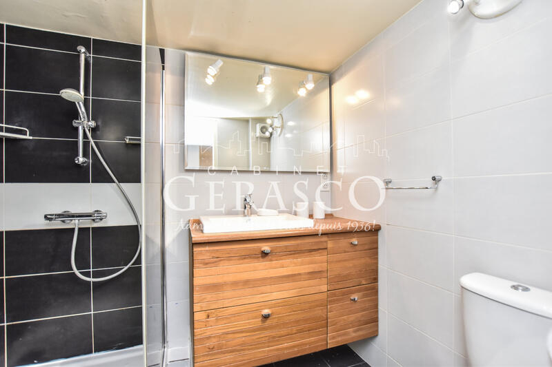 Appartement - 62 m² - 2 pièces