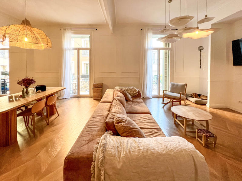 Appartement - 147 m² - 4 pièces