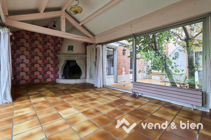 Maison - 179 m² - 7 pièces