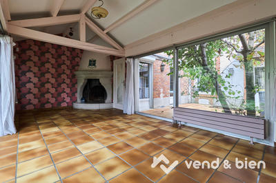 Maison - 179 m² - 7 pièces