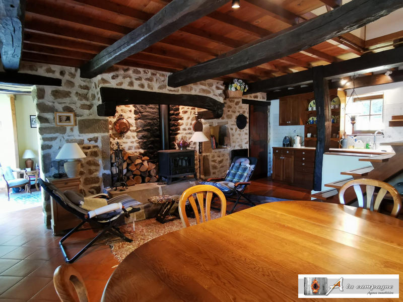 Maison - 144 m² - 6 pièces