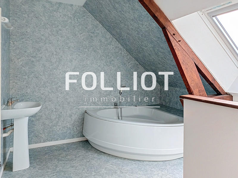 Maison - 140 m² - 7 pièces