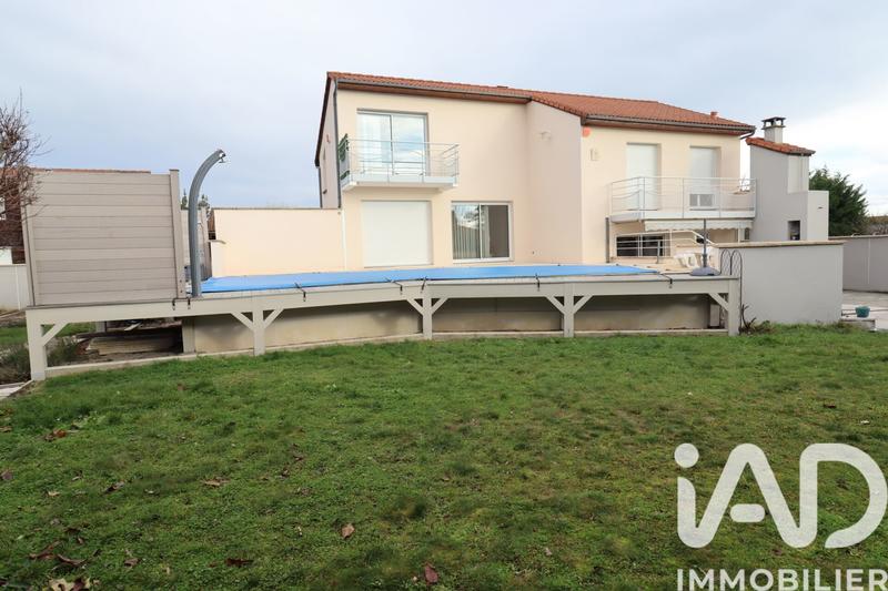 Maison - 145 m² - 6 pièces