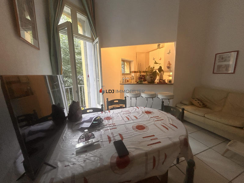 Appartement - 50 m² - 2 pièces