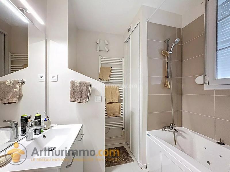 Appartement - 140 m² - 6 pièces