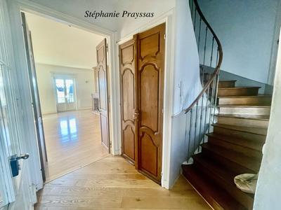 Appartement - 149 m² - 7 pièces