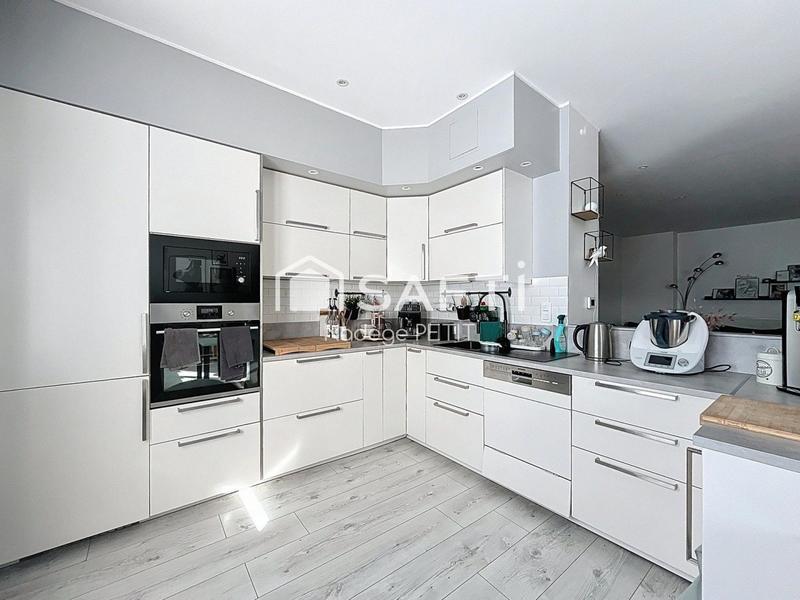 Appartement - 124 m² - 5 pièces