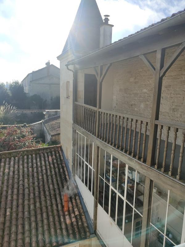 Maison - 377 m² - 14 pièces