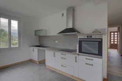 Appartement - 91 m² - 4 pièces