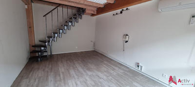 Local d'activités - 73 m²