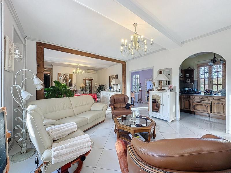 Maison - 172 m² - 6 pièces