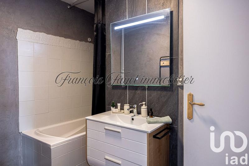 Appartement - 77 m² - 4 pièces