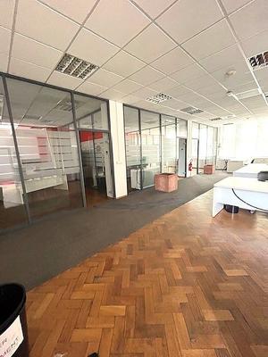 Bureau - 214 m²