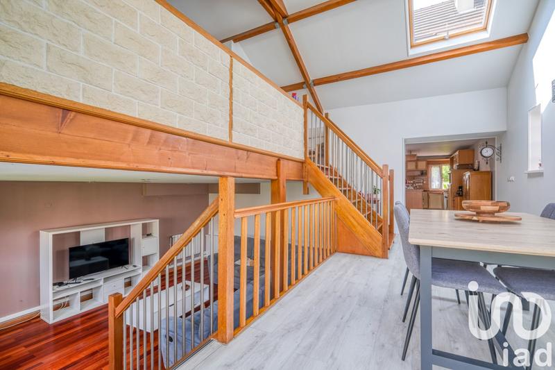 Maison - 152 m² - 6 pièces