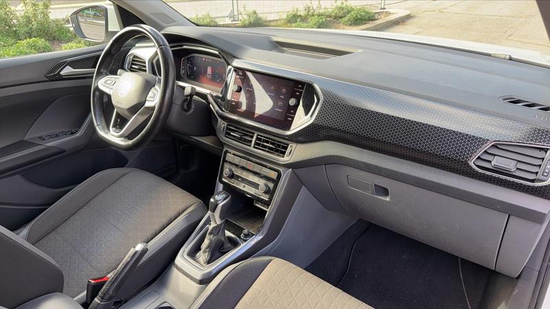 Volkswagen t-Cross 1.0 Tsi 110 Dsg7 Carat - Automatique Entretien constructeur