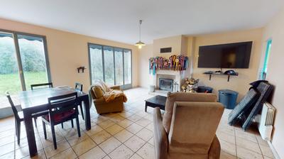 Maison - 100 m² - 5 pièces