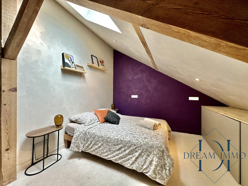 Maison ancienne - 196 m² - 6 pièces