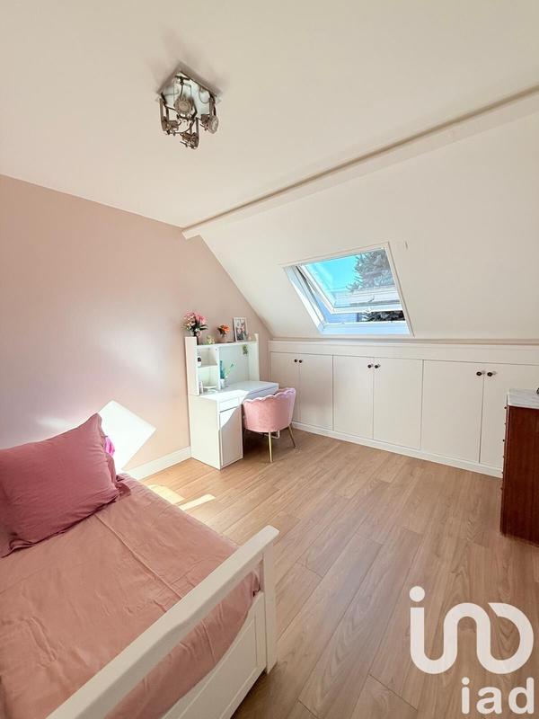 Maison - 200 m² - 7 pièces