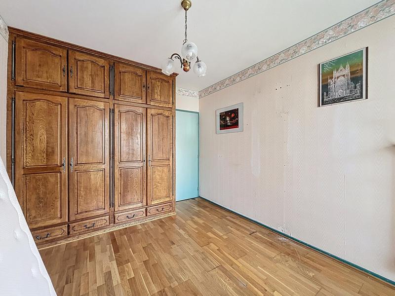 Appartement - 77 m² - 4 pièces