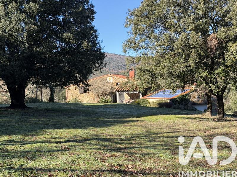 Maison - 180 m² - 5 pièces