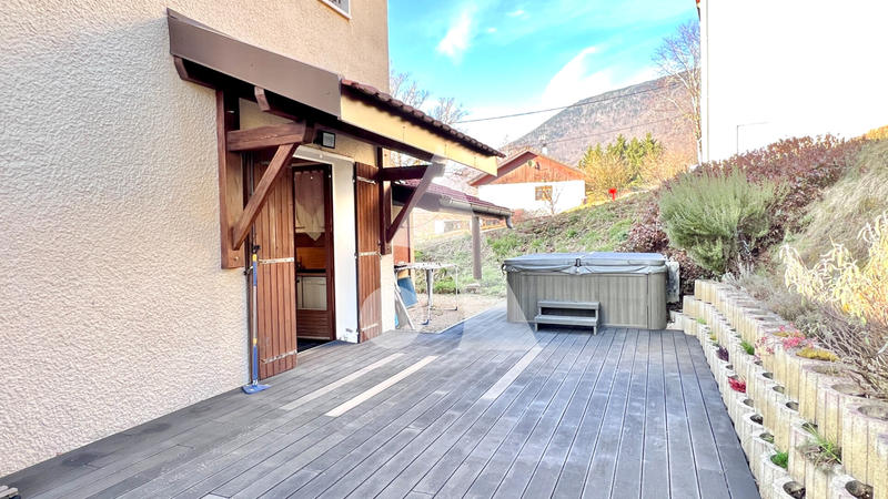 Maison - 165 m² - 5 pièces