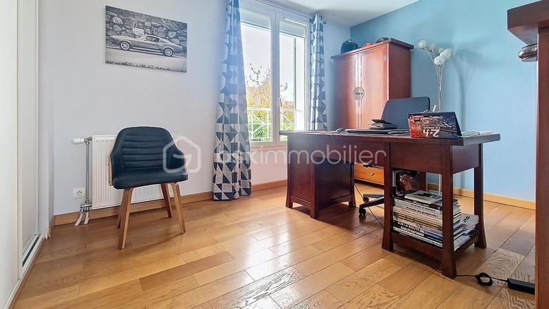 Maison - 158 m² - 7 pièces