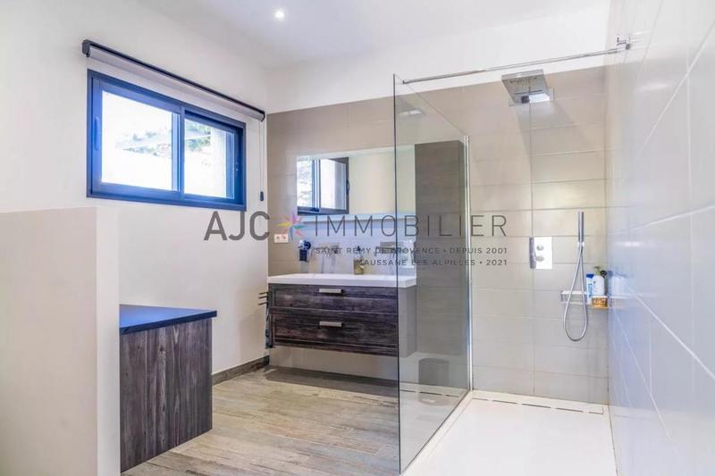 Maison - 158 m² - 4 pièces