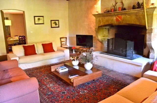 Maison - 260 m² - 8 pièces