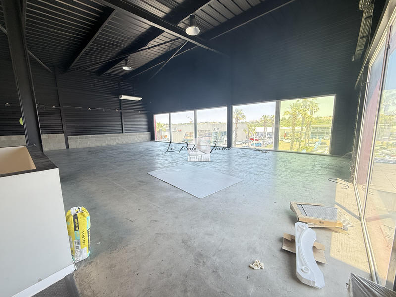 Local commercial - 520 m²