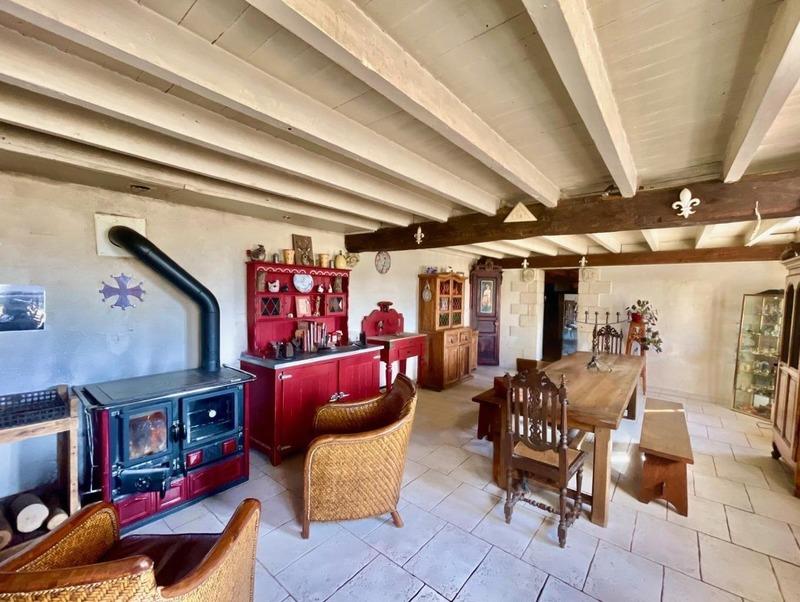 Maison - 215 m² - 7 pièces