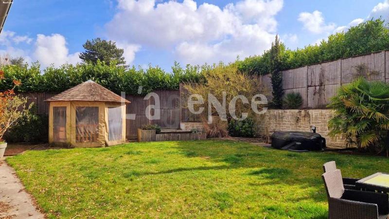 Maison - 194 m² - 7 pièces