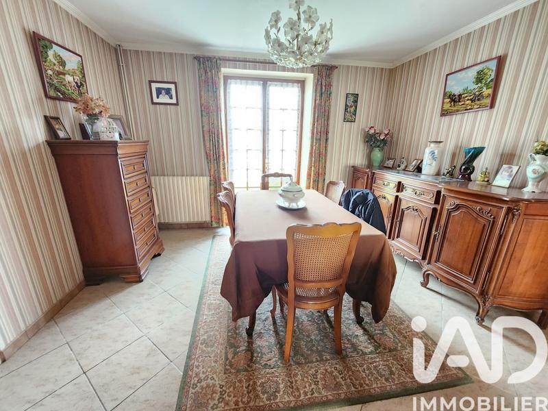 Maison - 143 m² - 5 pièces