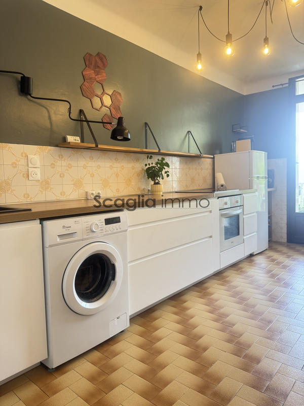 Appartement - 73 m² - 3 pièces