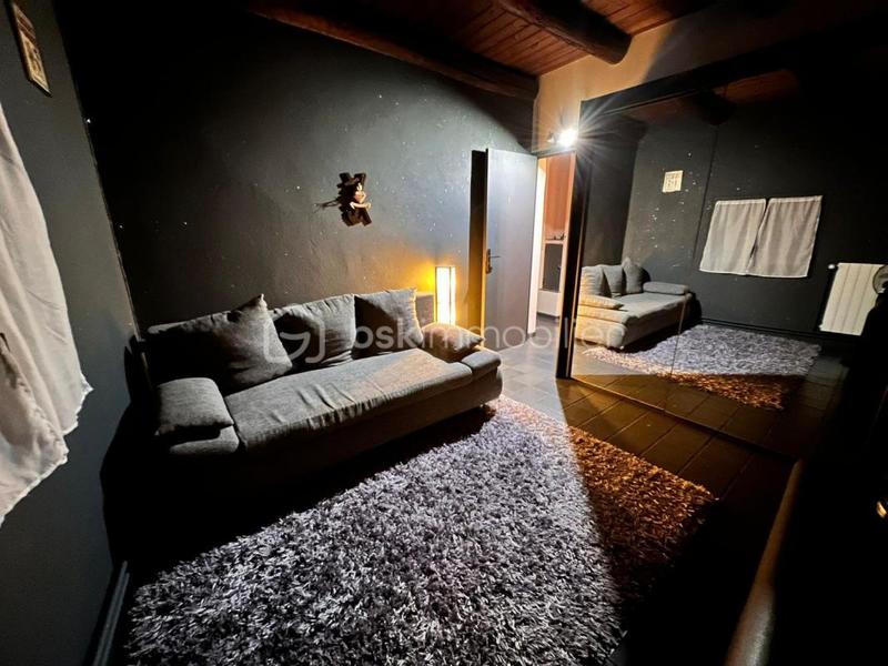 Villa - 252 m² - 9 pièces