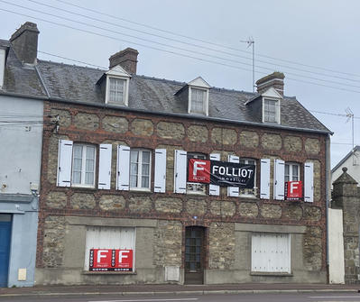 Maison - 150 m² - 7 pièces