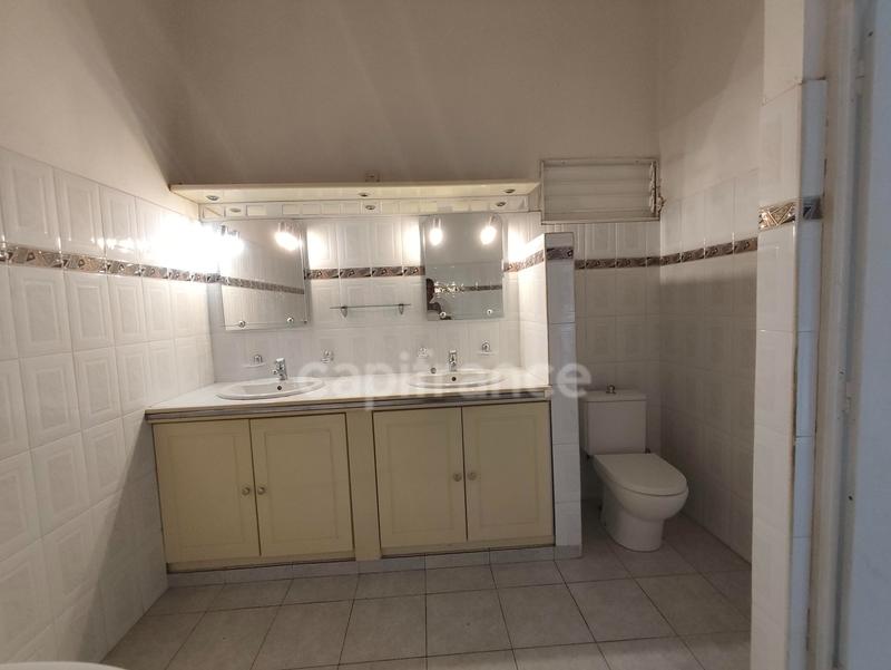 Maison - 128 m² - 5 pièces