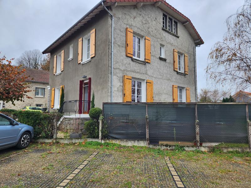Maison - 141 m² - 7 pièces