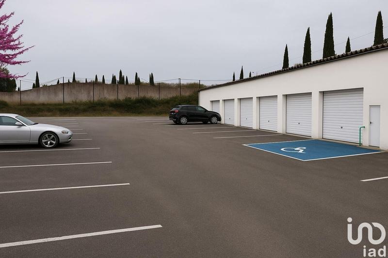 Local commercial - 3 471 m²