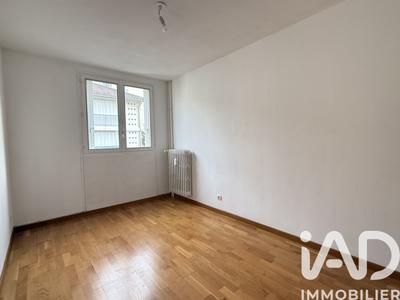 Appartement - 74 m² - 4 pièces