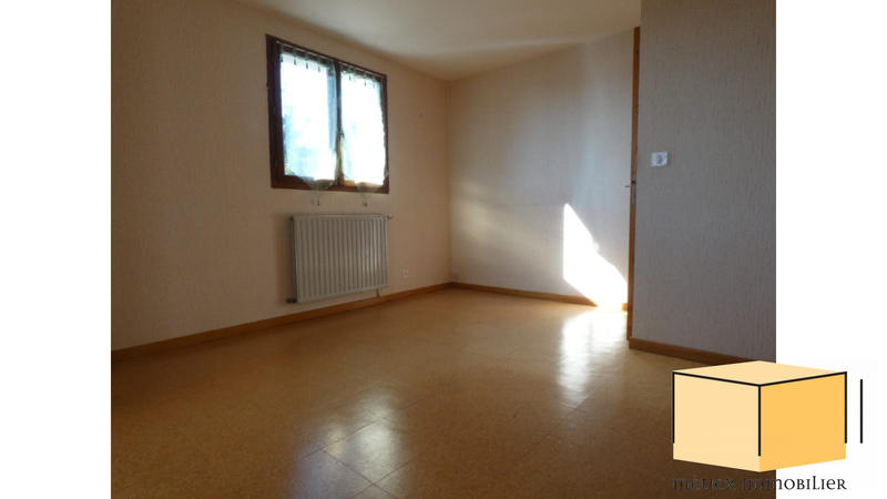 Maison - 203 m² - 5 pièces