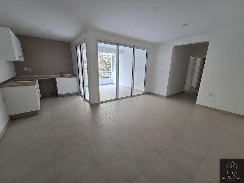 Appartement - 64 m² - 3 pièces