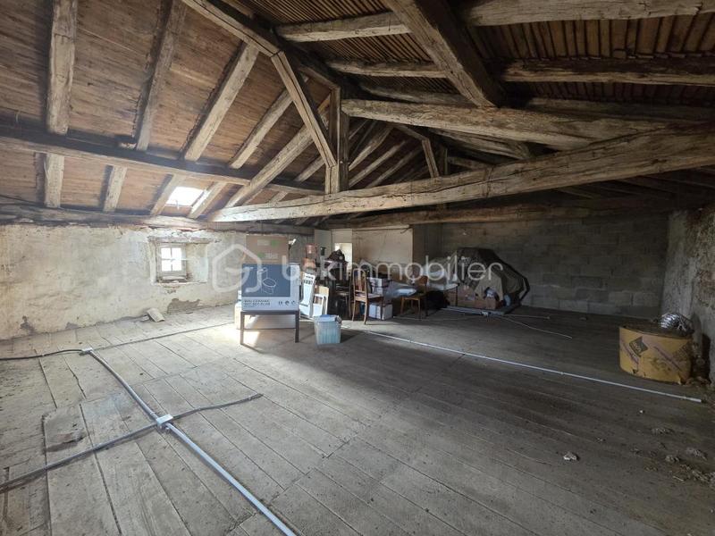 Maison ancienne - 100 m² - 3 pièces