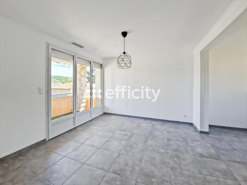 Maison - 120 m² - 7 pièces