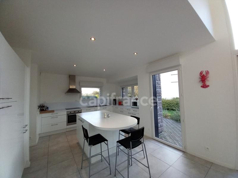 Maison - 140 m² - 7 pièces