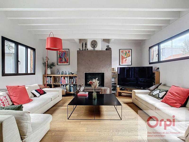 Maison - 176 m² - 6 pièces